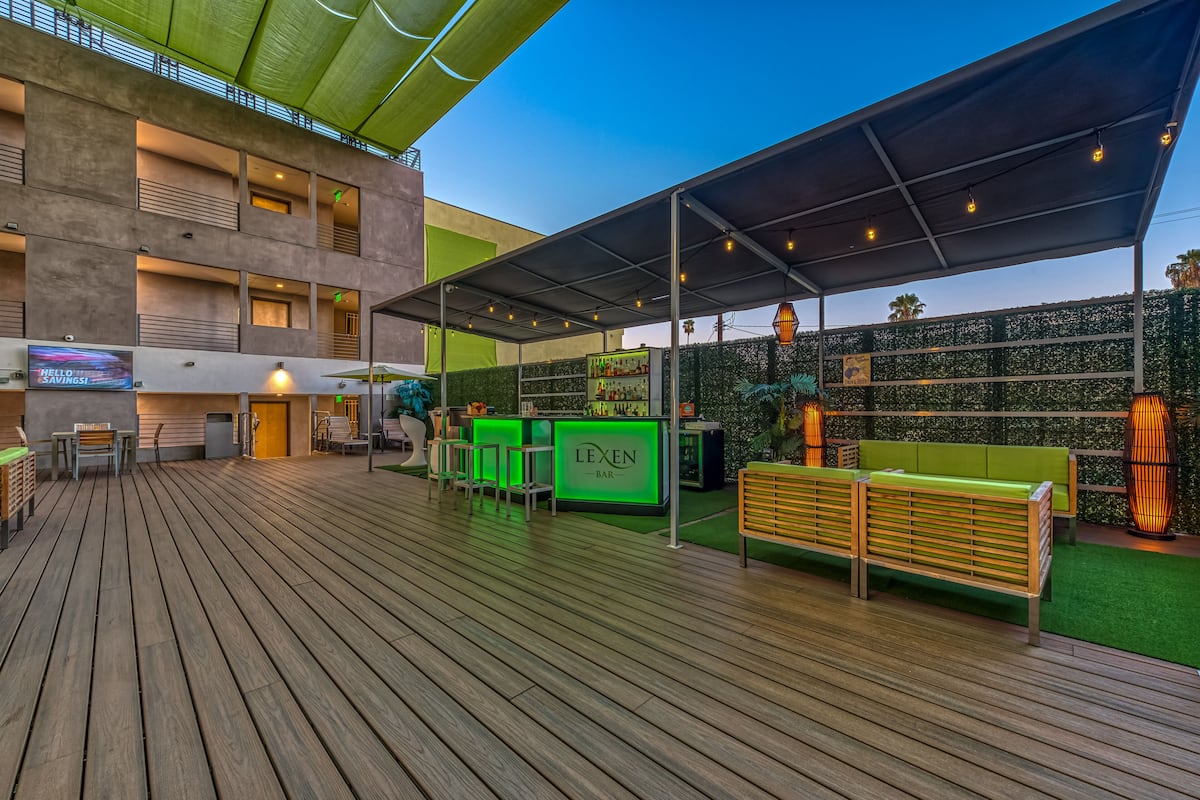 bar (on property)