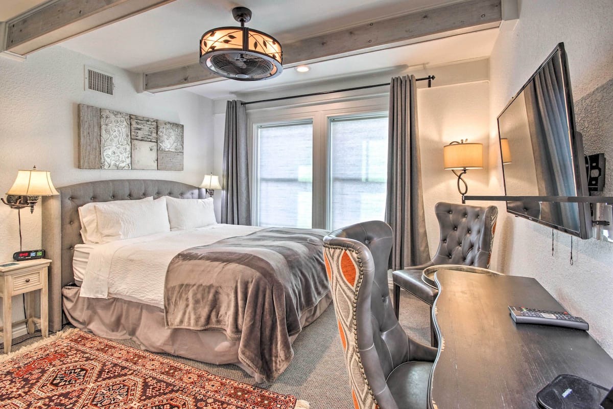 Voyagers Room | 1 bedroom, premium bedding, down duvets, pillow-top beds