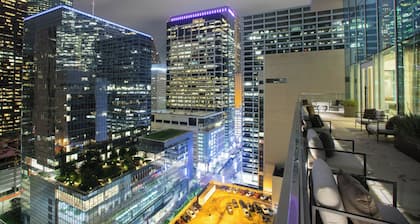 The Laura Hotel, Houston Downtown, Autograph Collection