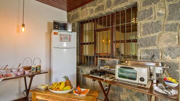 Café da manhã feito na hora grátis todos os dias