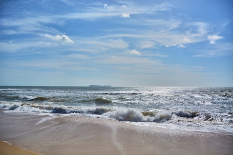 Arena blanca, 6 bares en la playa. Pousada Alma da Gamboa