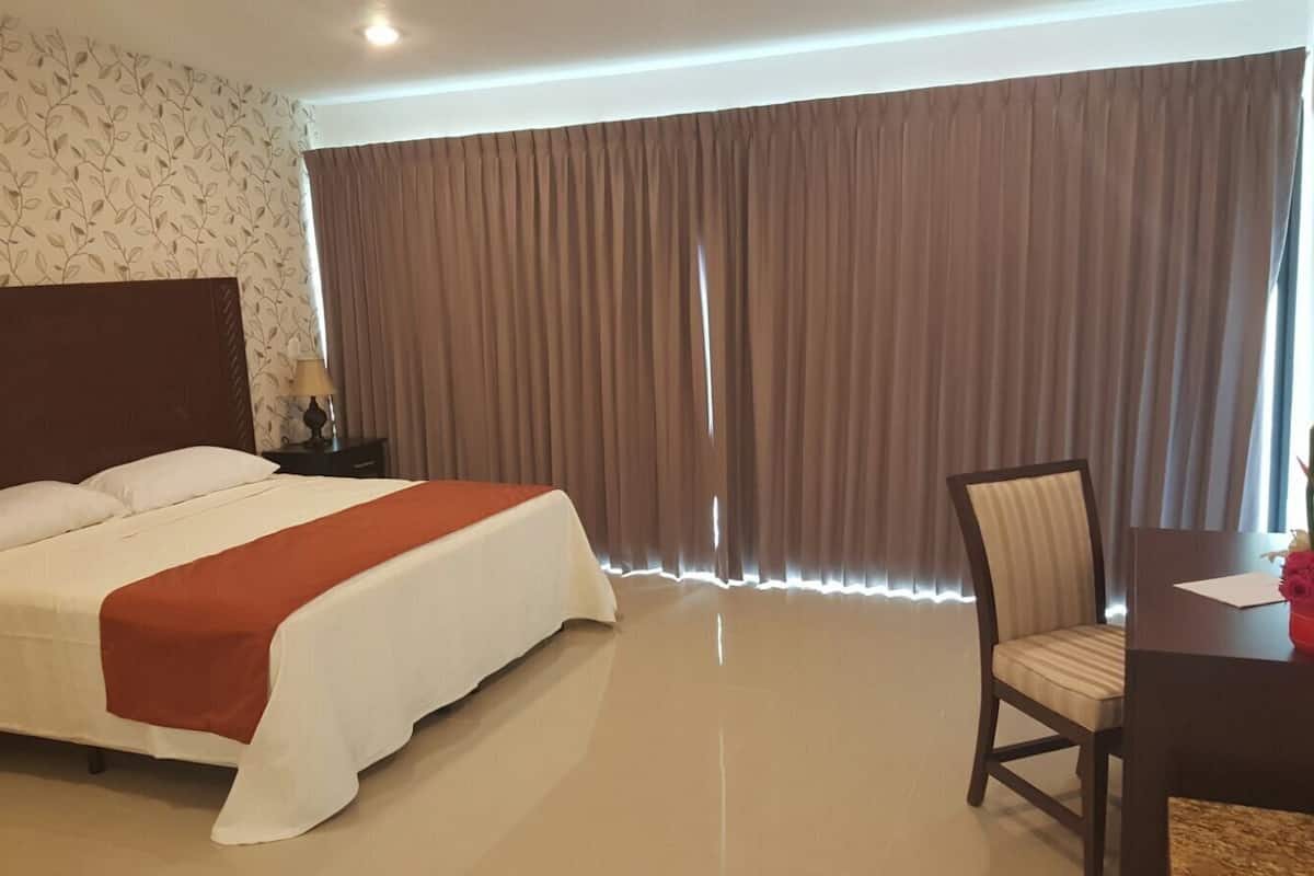 room, 1 king bed | premium bedding, in-room safe, desk