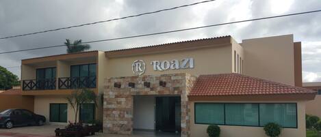 Façade de lâhĂ©bergement