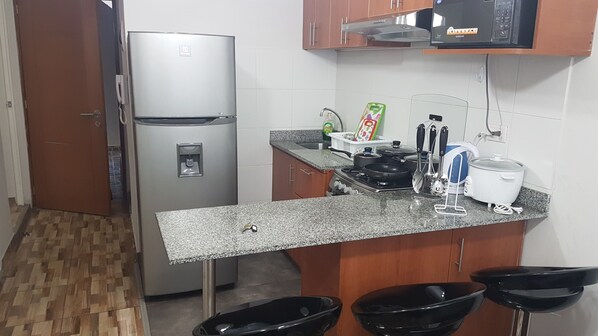 Classic Apartment, 2 Bedrooms | Private kitchen - Lima Flats 4 (Lima)