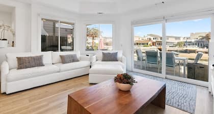 Balboa Island Großes Haus am Wasser mit Dachterrasse und privatem Bootsanleger
