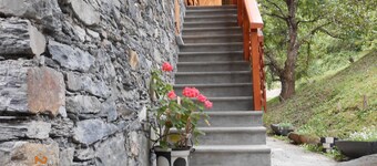 SUPERB GITE 8 PEOPLE