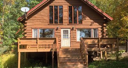 Log Cabin at Bolton Bay on Long Lake