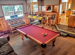 Games room - Hot Tub Pool Table Views Decks Game Room by Heavenly Ski Beach Casino Forest 10 (Stateline)