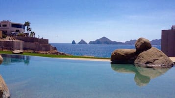 Una piscina riscaldata