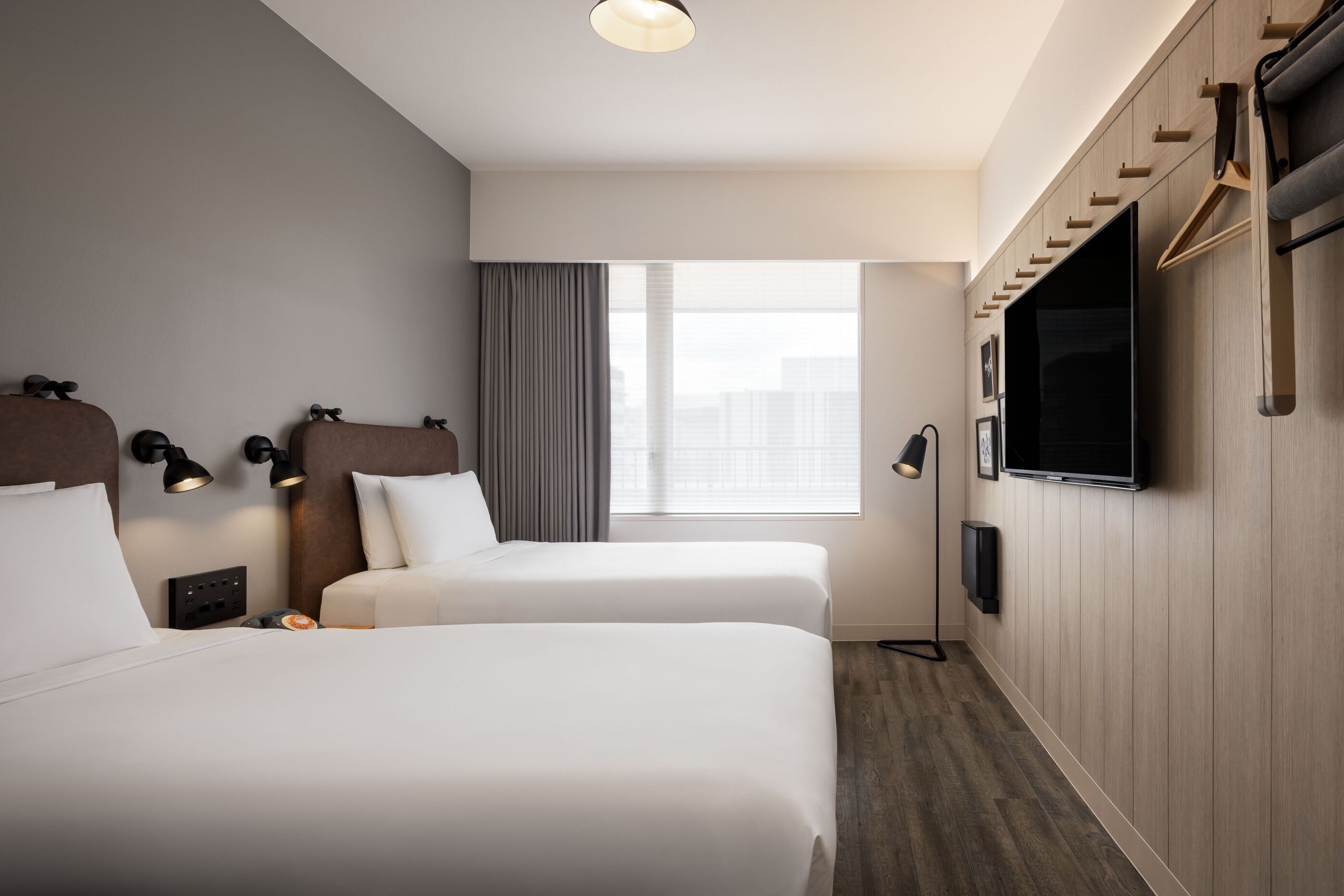 Desk, laptop workspace, free WiFi, bed sheets