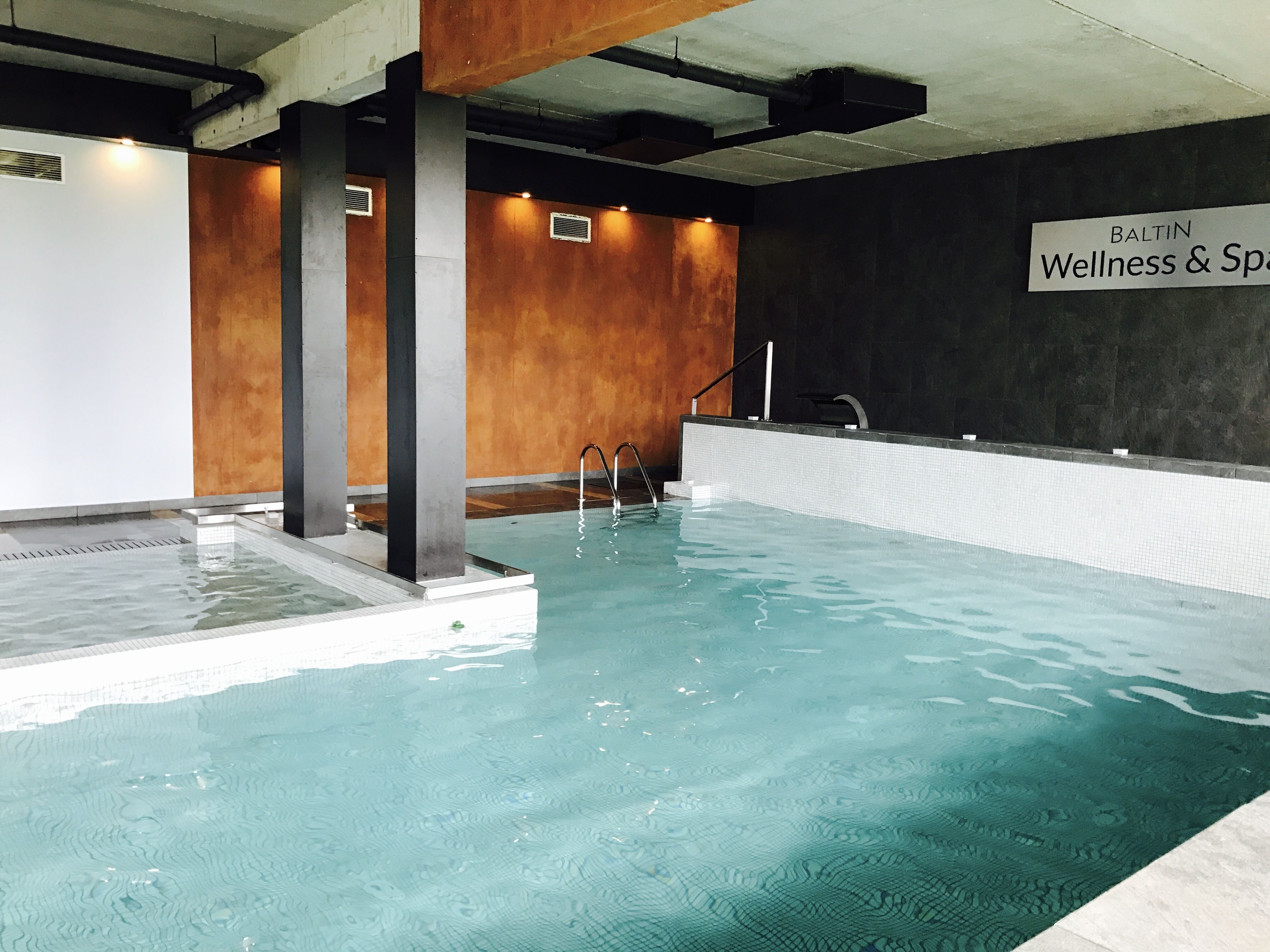 Indoor pool, outdoor pool, pool loungers