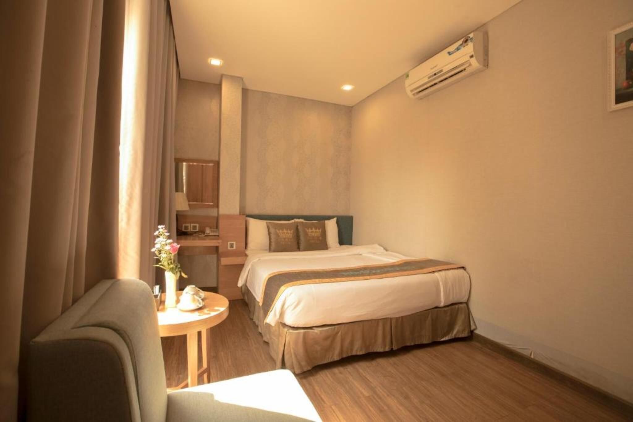 Deluxe tweepersoonskamer (with Window) | Een bureau, gratis wifi, beddengoed, rolstoeltoegang