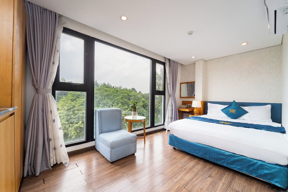 Deluxe Double Room (with Window) | City view