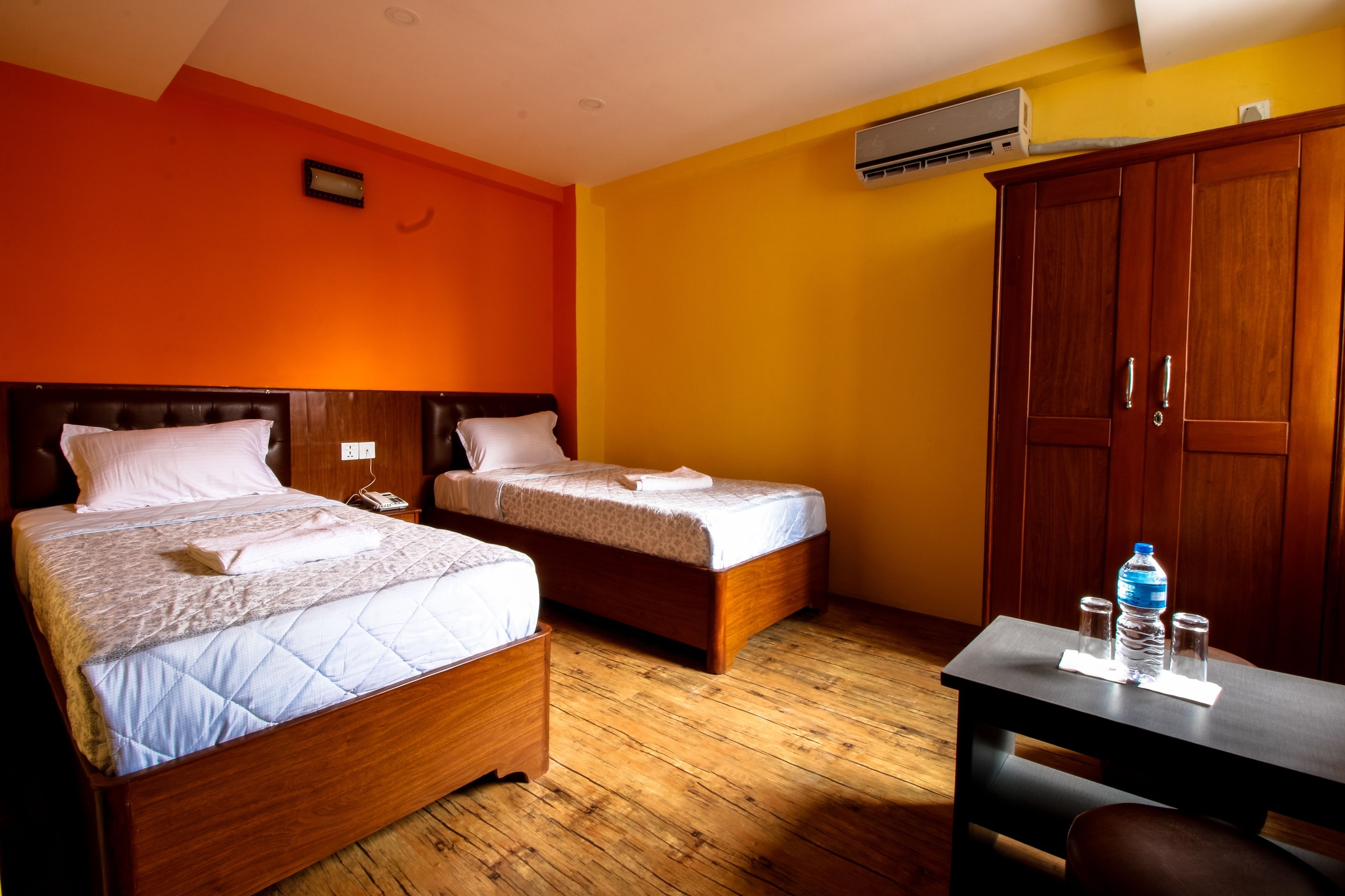 Foto - Everest Holiday Inn