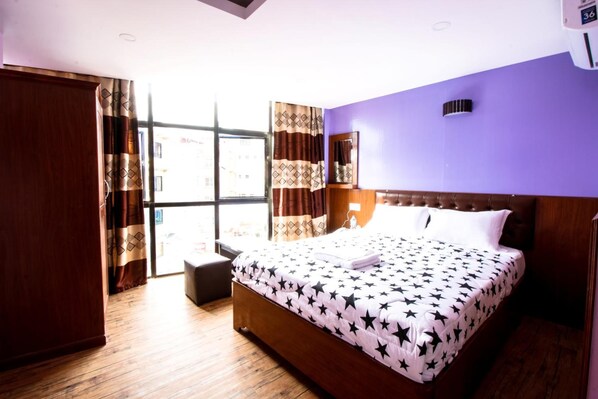 Soundproofing, iron/ironing board, free WiFi, bed sheets