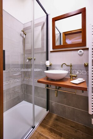 Chambre Double, 1 chambre | Salle de bain