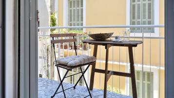 Apartment, 2 Bedrooms, City View | Balcony
