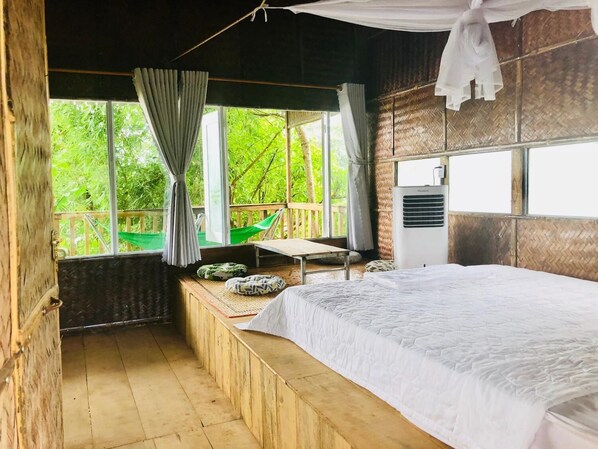 Minibar, desk, free WiFi - Spirit Garden Guesthouse (Tan Phu)