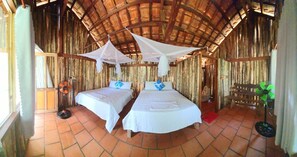 ميني بار ومكتب وواي فاي مجانًا