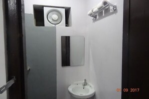 Comfort Double Room, Shared Bathroom | Bathroom | Shower, free toiletries, towels - Distinctive Nepal Home Stay (Kathmandu)