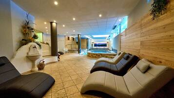 Indoor pool, pool loungers