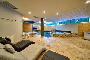 Sauna, Whirlpool, Türkisches Bad/Hamam, Körperbehandlungen