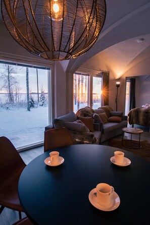 Apukka Lakeview Suite | Näkymä järvelle