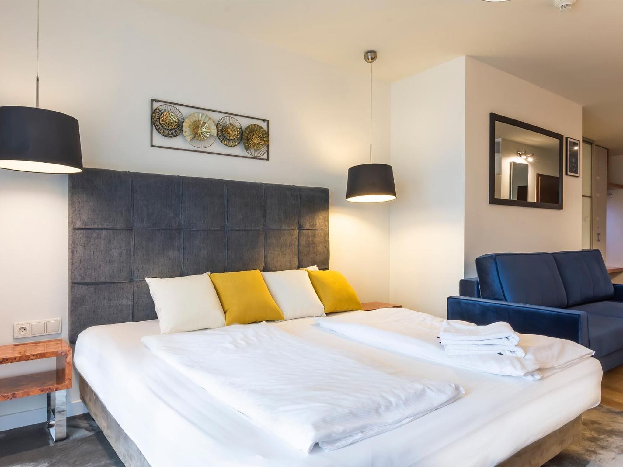 1 bedroom, premium bedding, desk, iron/ironing board