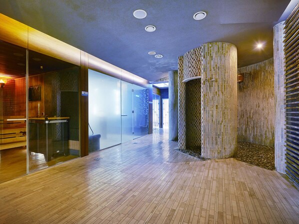 Steam room