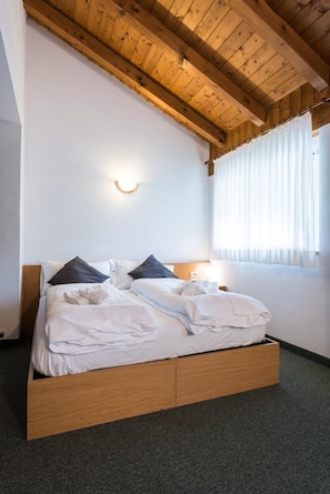 In-room safe, desk, free WiFi - Hotel El Paso (Fai della Paganella)