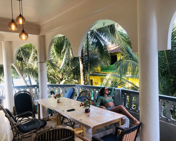 Deluxe Double Room, 1 Bedroom, Private Bathroom | Balcony - Swati Hotel (Arambol)