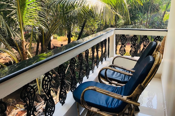 Premium Double Room, 1 King Bed | Balcony