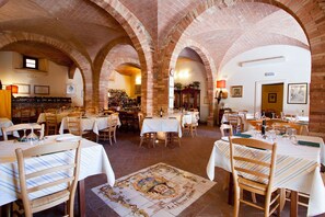 Lunch and dinner served, local cuisine