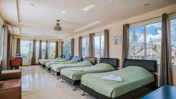 Family Room, Multiple Beds, Non Smoking, Poolside | In-room safe, free WiFi
