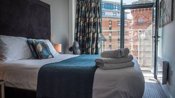 Superior Apartment, 2 Bedrooms, 2 Bathrooms | Individually decorated, individually furnished, laptop workspace