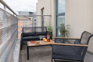 Apartamento família, 2 quartos | Terraço/pátio