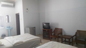 21-inch TV with cable channels