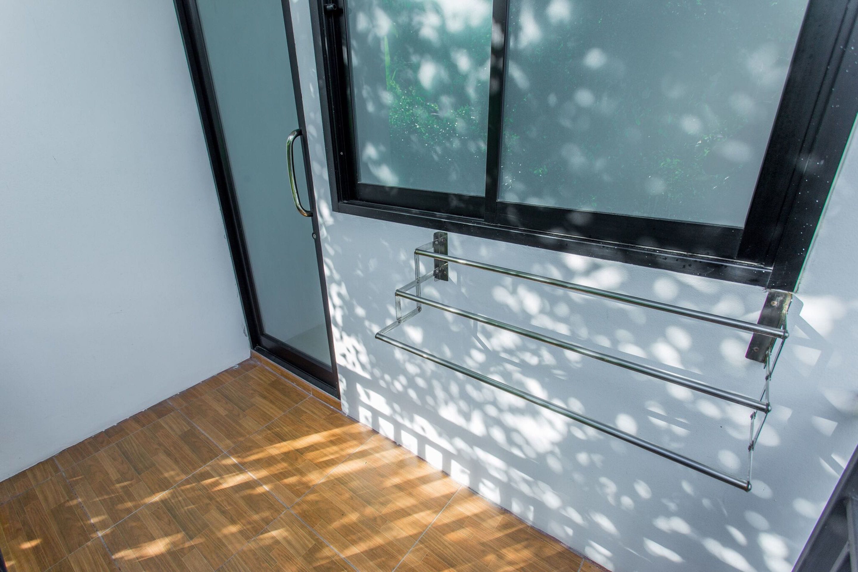 deluxe room, pool view | terrace/patio