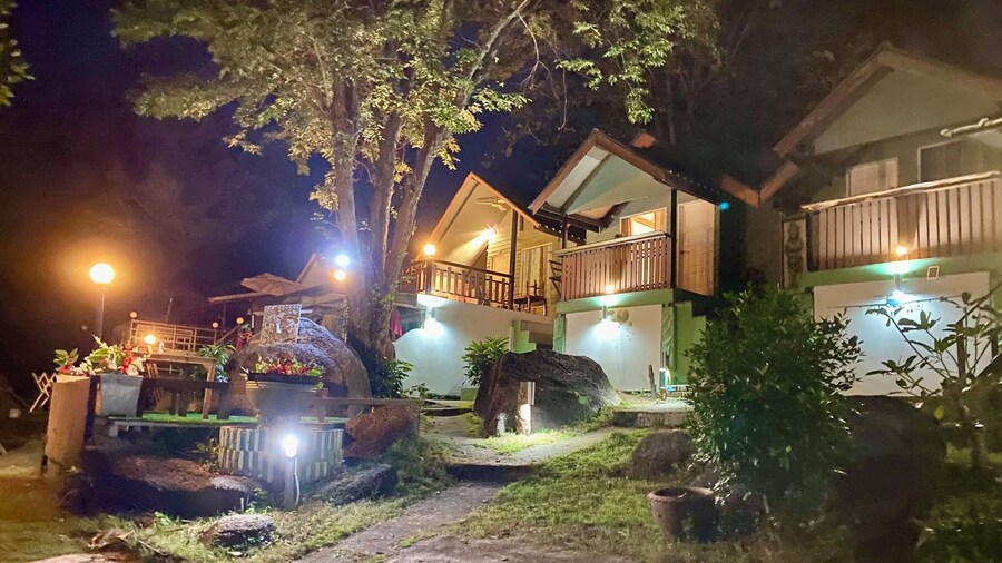 Majestic Sea View Resort