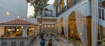 Delight Deluxe Hotel