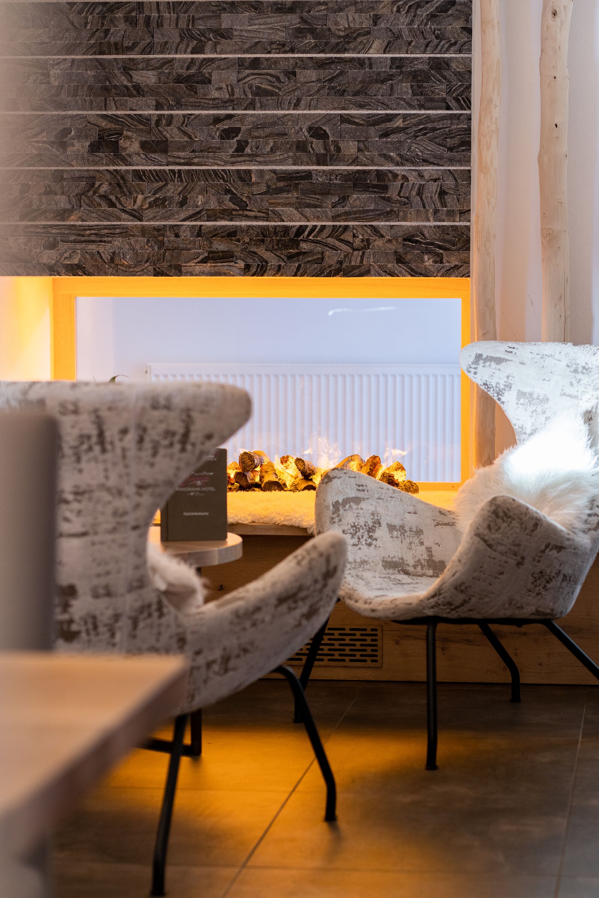 breakfast, lunch, dinner served; local and international cuisine