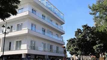 Front of property – evening/night