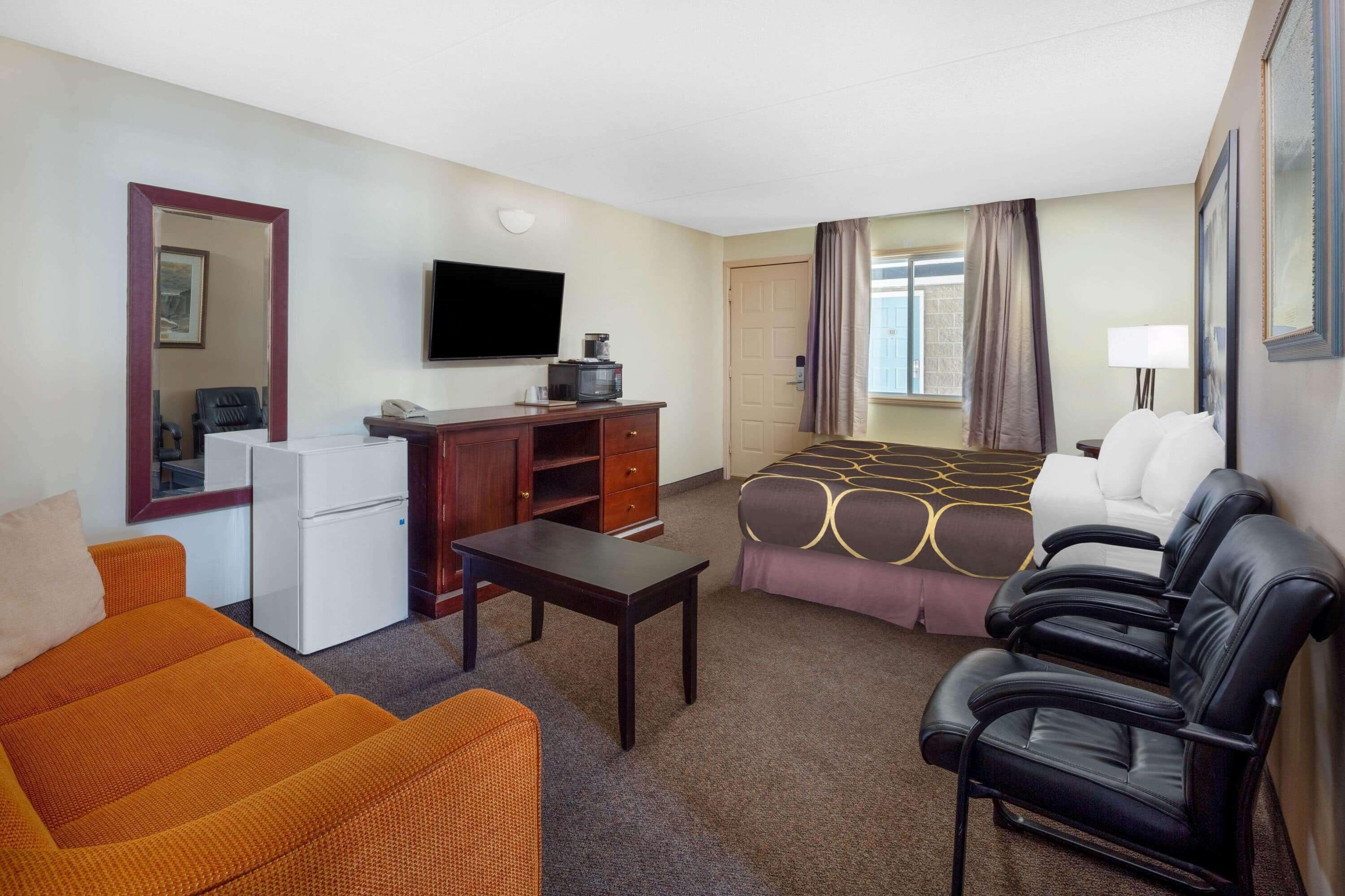 Foto - Super 8 by Wyndham Niagara Falls by the Falls