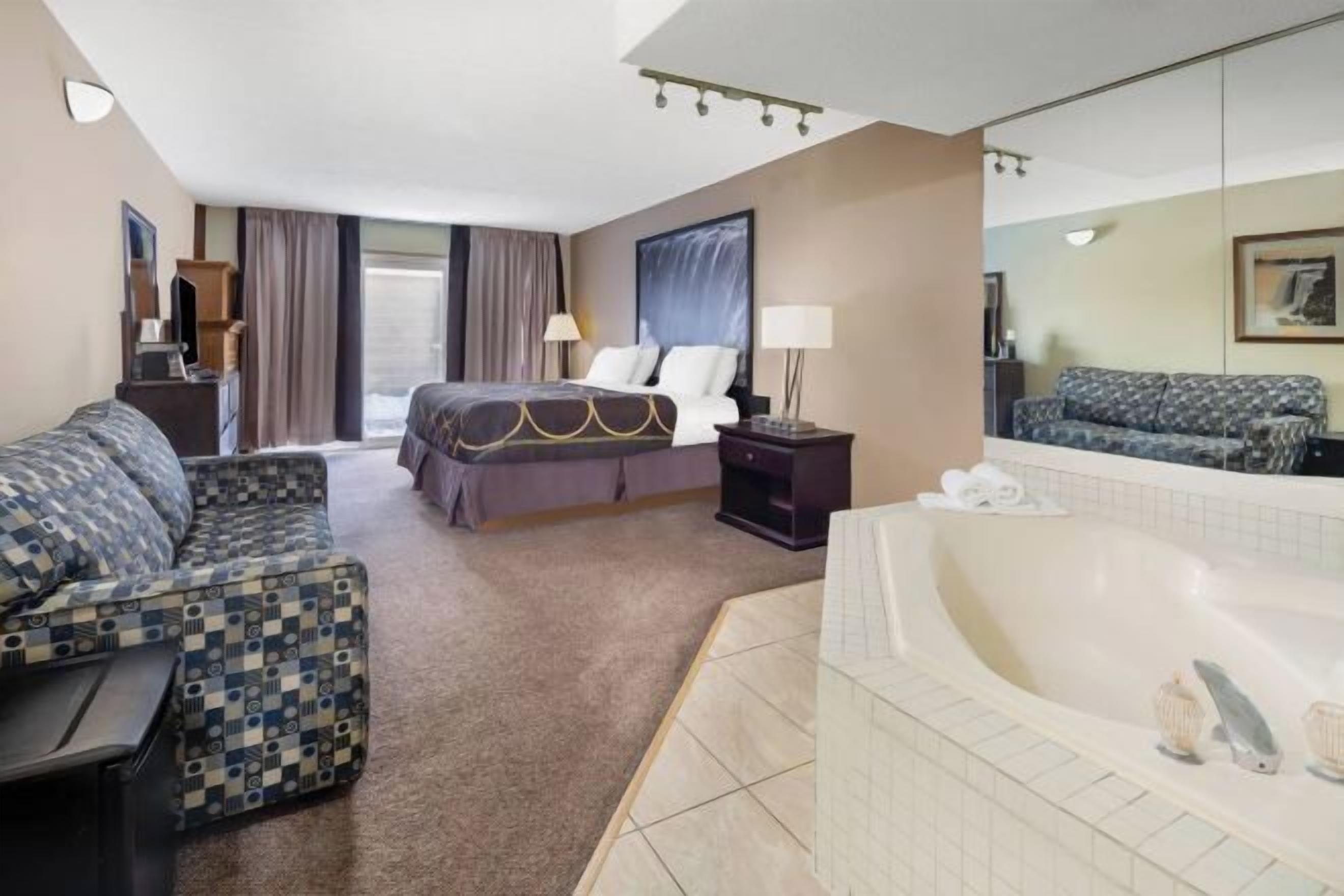 書桌、熨斗/熨衫板、免費 Wi-Fi、床單