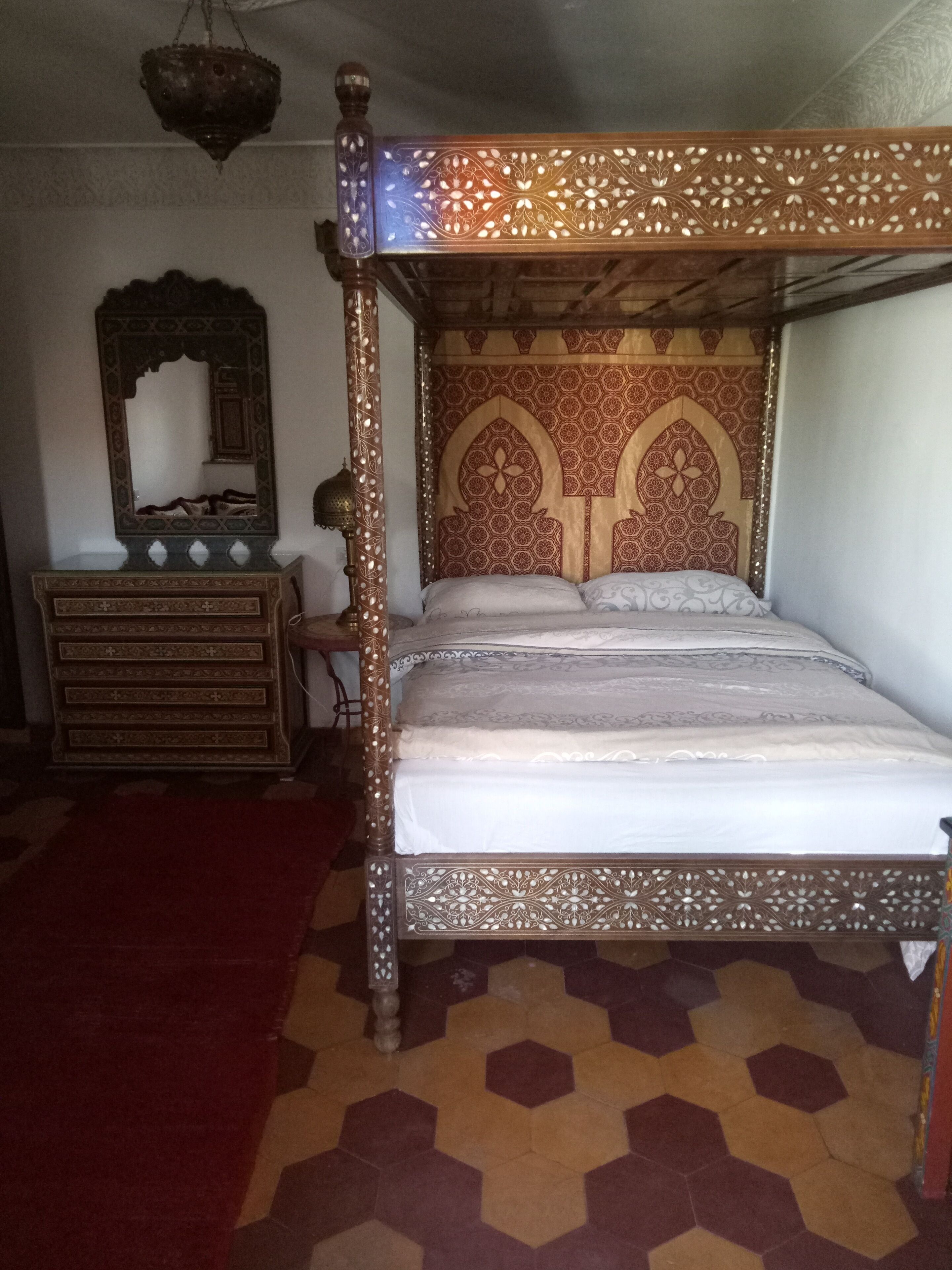 Photo - Riad Ifoulki