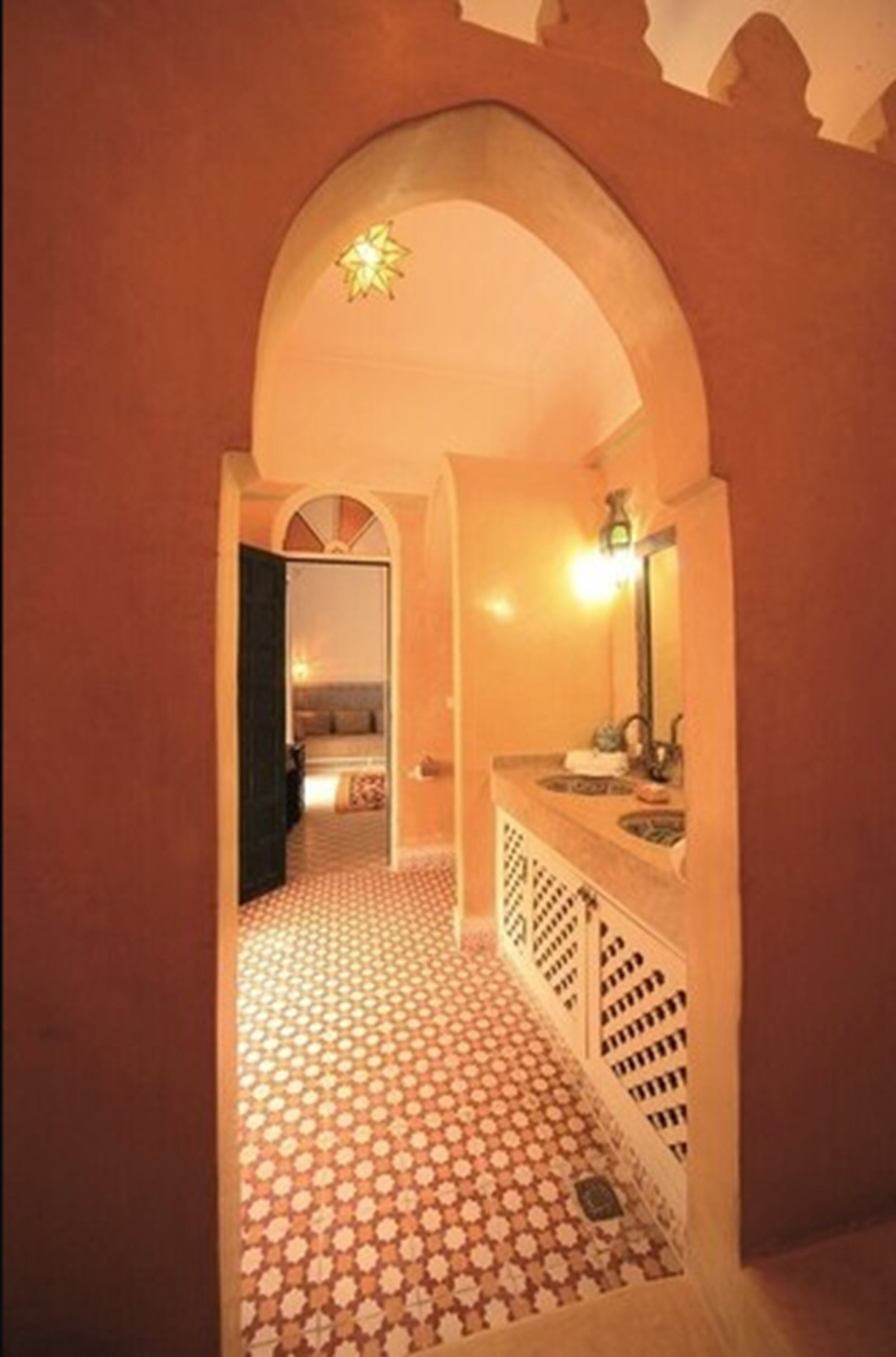 Photo - Riad Ifoulki