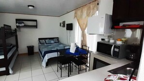 Standard Quadruple Room, Multiple Beds, Non Smoking, Kitchen - Villa Los Tres Chepes (Golfito)