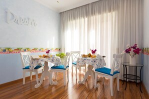 Restaurant - Malkavacanze B&B (Rome)