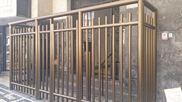 Front of property - LineRio Copacabana Residence 240 (Rio de Janeiro)