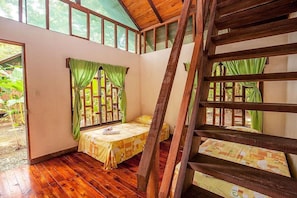 Standard Quadruple Room, Multiple Beds